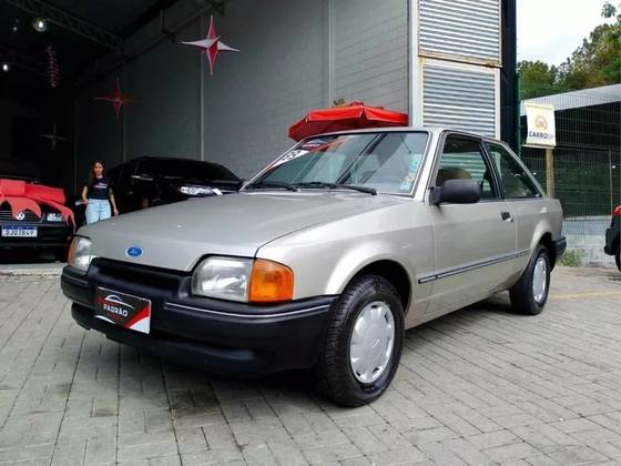 FORD ESCORT 1.8 GL 8V ÁLCOOL 2P MANUAL